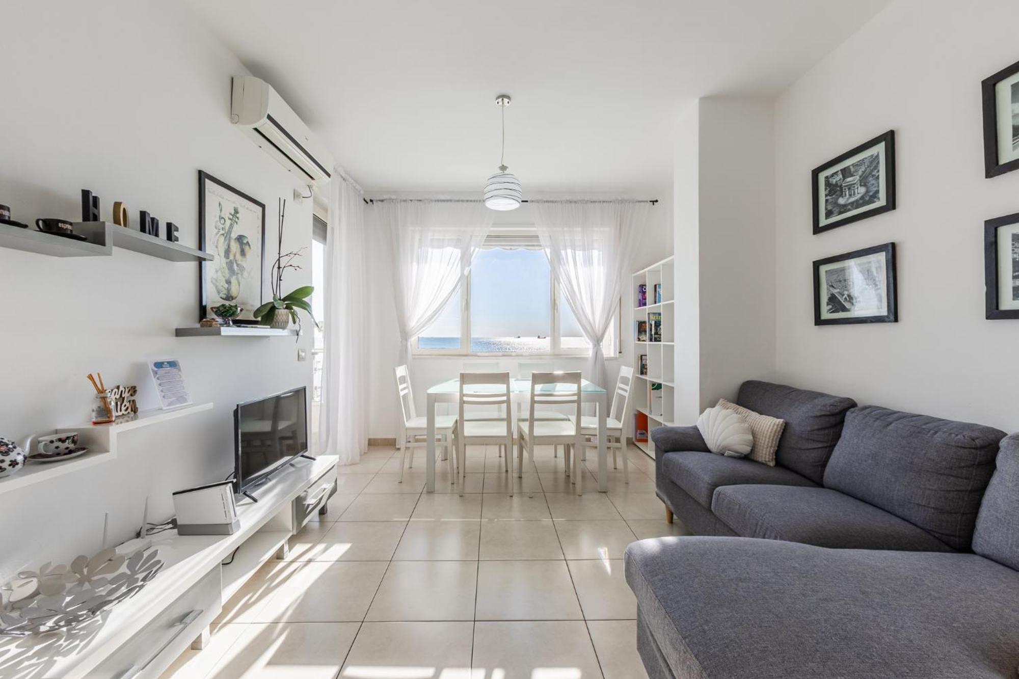 The Beachfront Apartment Драч Екстериор снимка